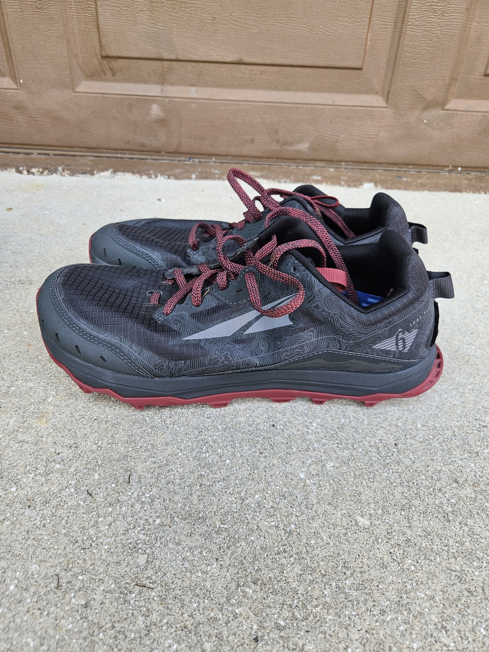 Altra Lone Peak 6 Mens 11 Black Gray Maroon Trail Running Shoes AL0A547L020